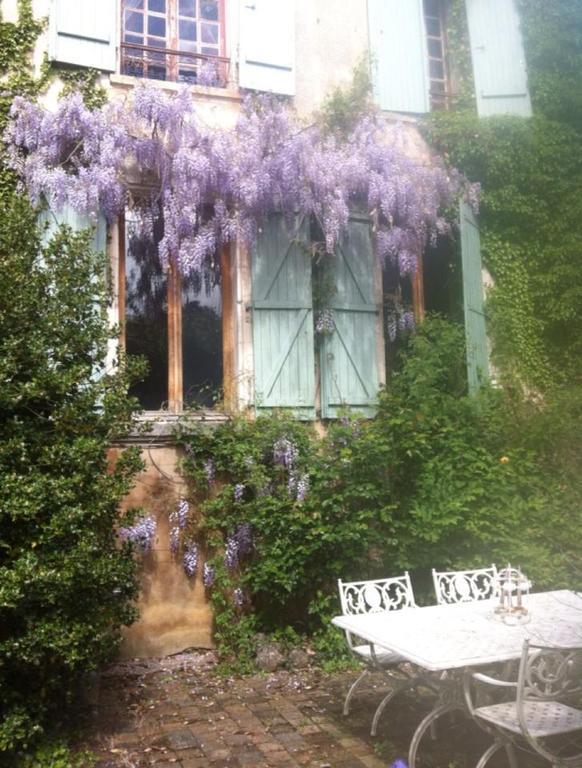 Maison Marthe B & B Saint-Sauveur-en-Puisaye Dış mekan fotoğraf